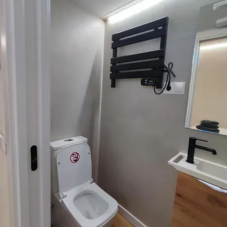 Apartament Ama Madrid Metropolitano 04 Zewnętrze zdjęcie